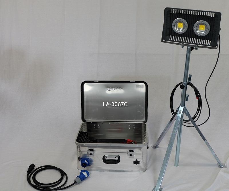 Mobil Flutlichtstrahler mit Akku und Stativ 100 (1000W) LED