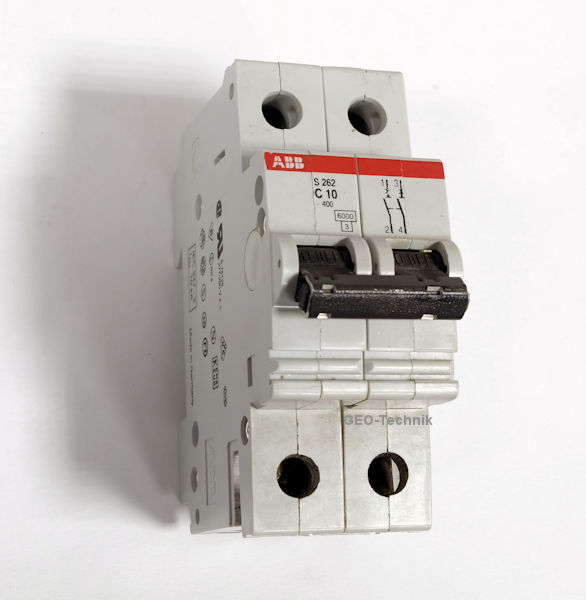 Interruptor automático C 10A, 2 polos